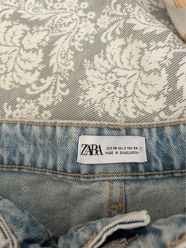xs Beden Zara şort