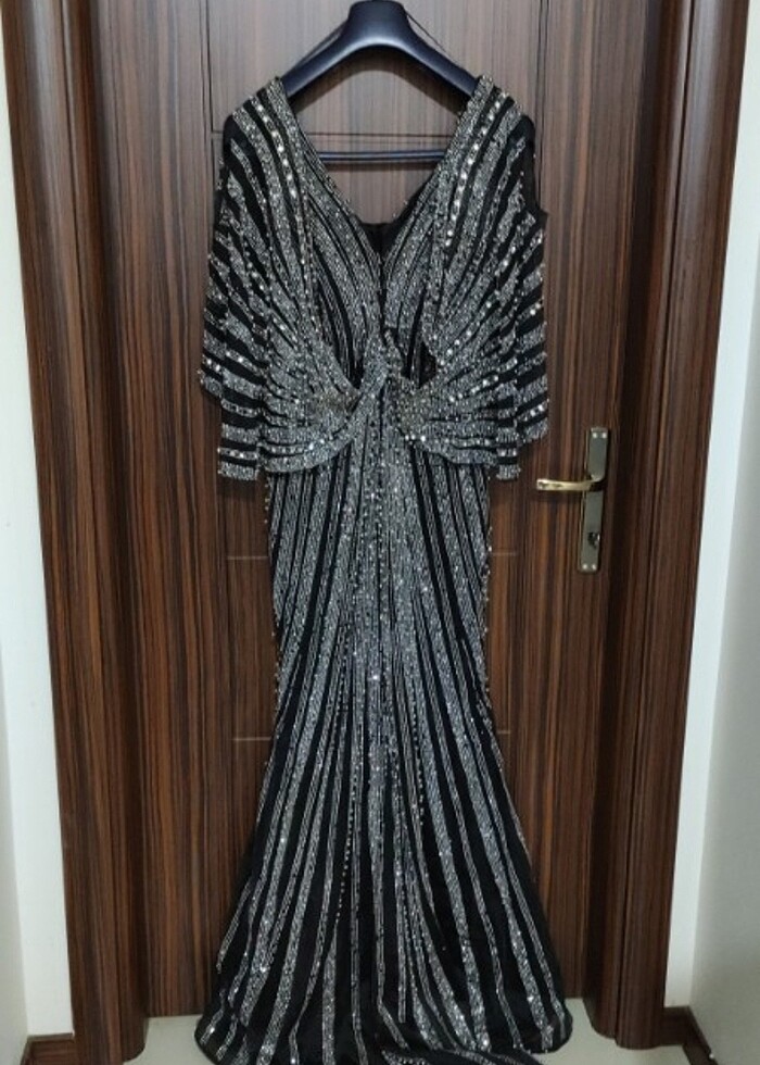 Özel tasarım abiye - Görsel 2