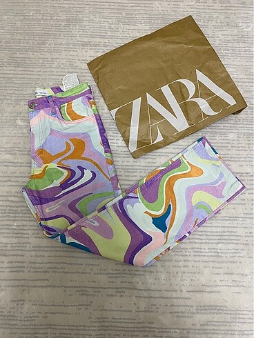Zara Renkli Pantolon