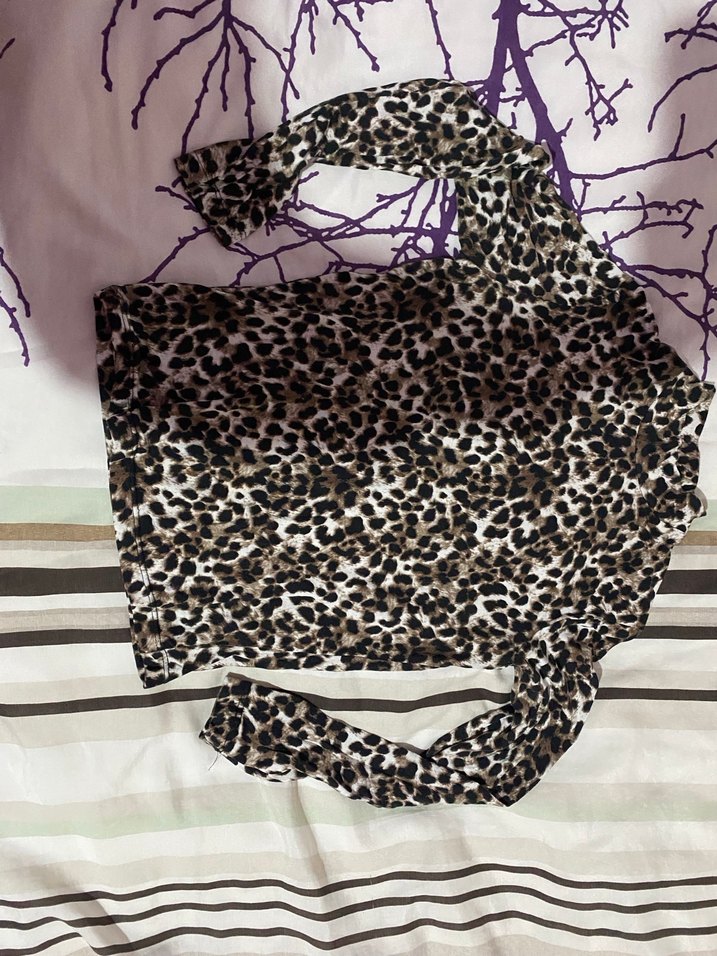 Kahverengi Leopar Desenli Boğazlı Bluz - Görsel 3