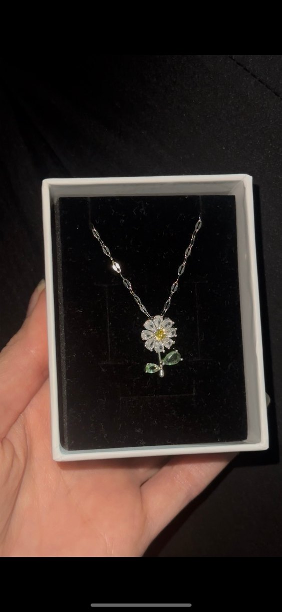 Çiçek Motifli Midi Kolye - Görsel 2