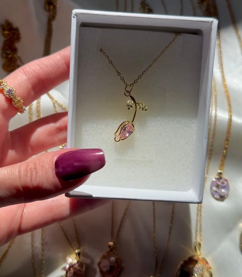 Pembe Mini Boncuklu Kolye - Görsel 2