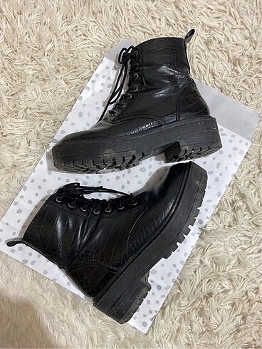 38 Beden Stradivarius / 38
