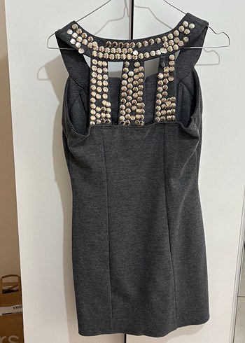 V Yaka Gri Midi Triko Elbise - Görsel 2