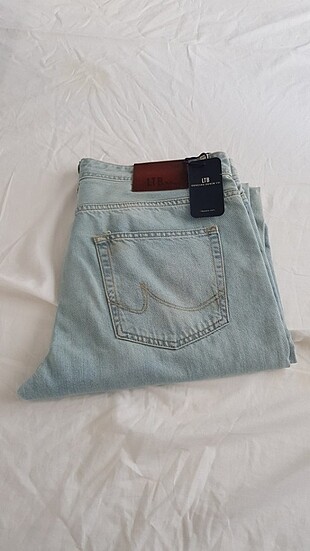 LTB Yırtık Detay Kot Jeans