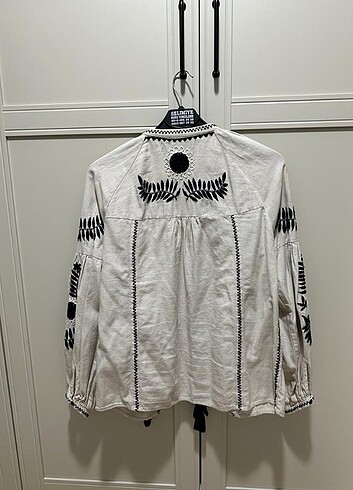 Zara Zara gömlek işlemeli ceket