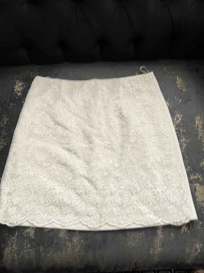 Koton Beyaz Dantel Detaylı Mini Etek - Görsel 2