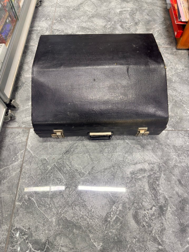 Buyuk Boy Calisir Durumda Akordion - Görsel 2