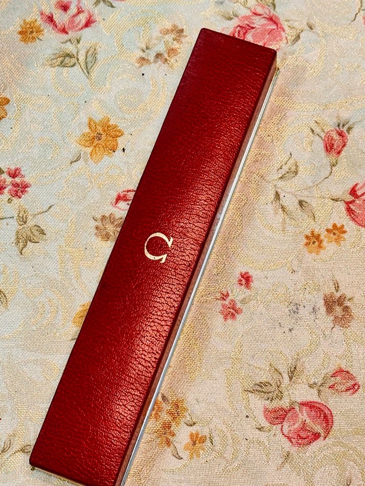 Omega  Dynamic Vintage Kadin Saati Altın Renk - Görsel 5