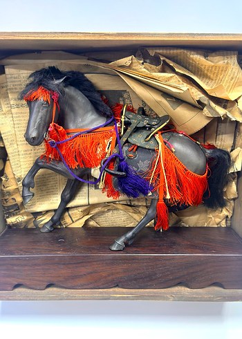 Japon Samuray Siyah At Figuru - Görsel 7