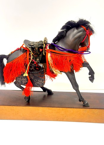 Japon Samuray Siyah At Figuru - Görsel 3