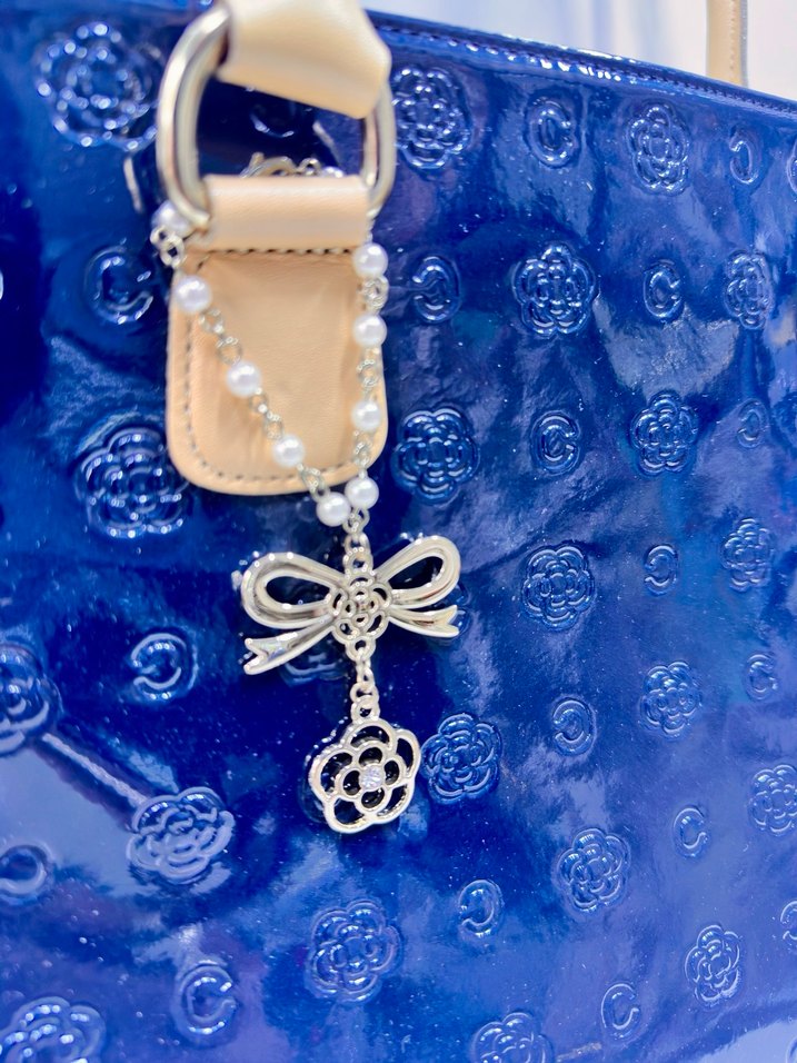 Clathas Parlak Lacivert Deri Kadın Çanta - Görsel 3