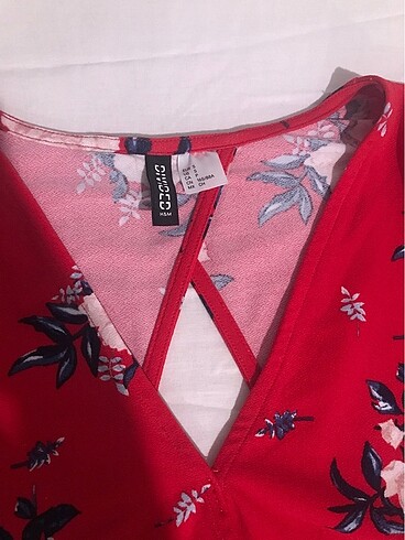 H&M H&M sırtı açık bluz