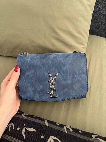 yves saint laurent ÇANTA