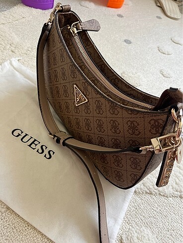 Guess çanta