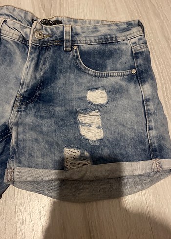 Kadın Gri Bol Kesim Mini Kot Şort - Görsel 2