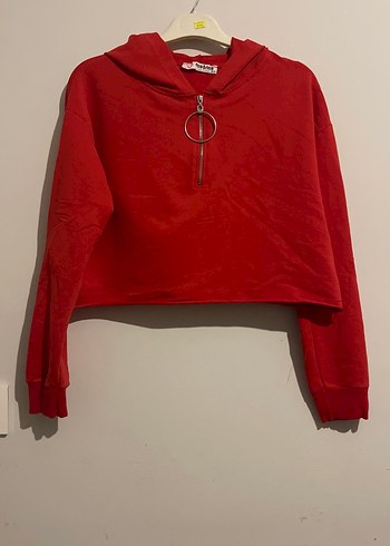 Kırmızı Zincir Detaylı Kapüşonlu Kadın Sweatshirt - Görsel 2