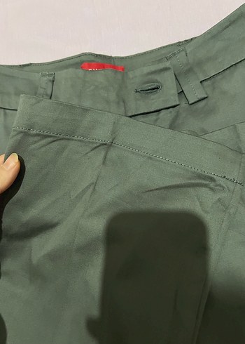 Kadın Yeşil Kemerli Midi Kumaş Pantolon - Görsel 2