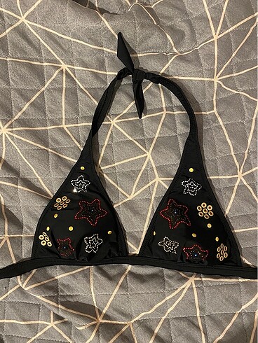 Siyah Bikini Üstü