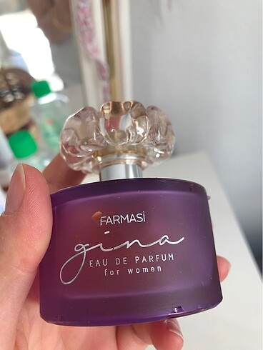 Farmasi Farmasi gina parfüm