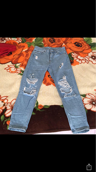 26 Beden Yırtık jean