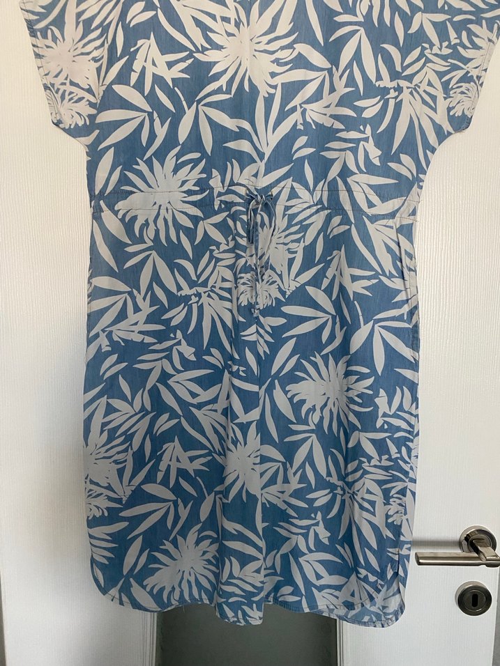 Bohem V Yaka Mavi Baskılı elbise - Görsel 2