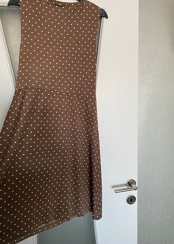 Kahverengi Puantiyeli V Yaka Midi Elbise - Görsel 8