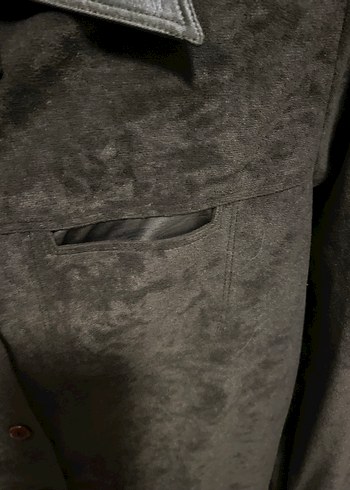 Düğmeli Süet Gri Kadın Gömlek - Görsel 4