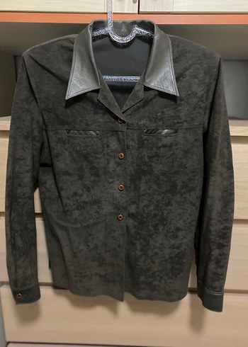 Düğmeli Süet Gri Kadın Gömlek - Görsel 2