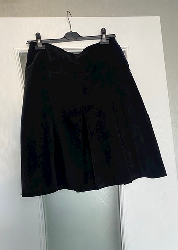 Siyah Süet Pileli Etek - Görsel 5