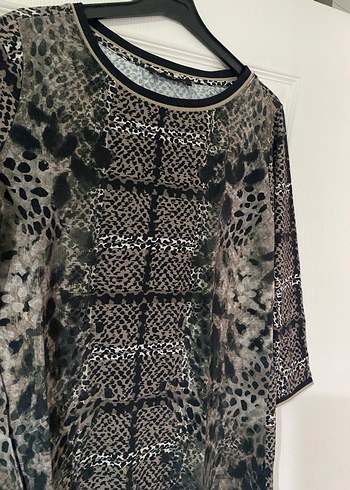 Gri Yılan Desenli Kadın Triko Bluz - Görsel 4
