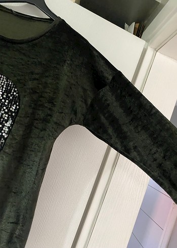 Payet Detaylı yeşil Kadın Bluz - Görsel 5