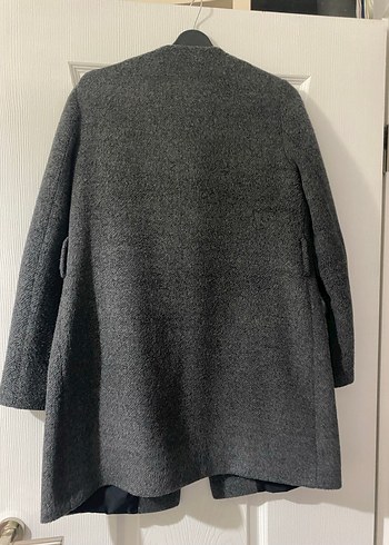 Koyu Gri Peluş Cepli Kaban - Görsel 4