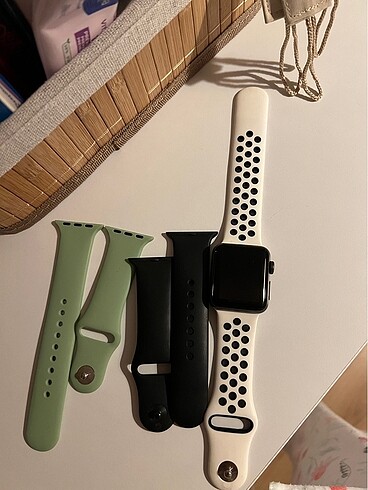 Apple watch 3