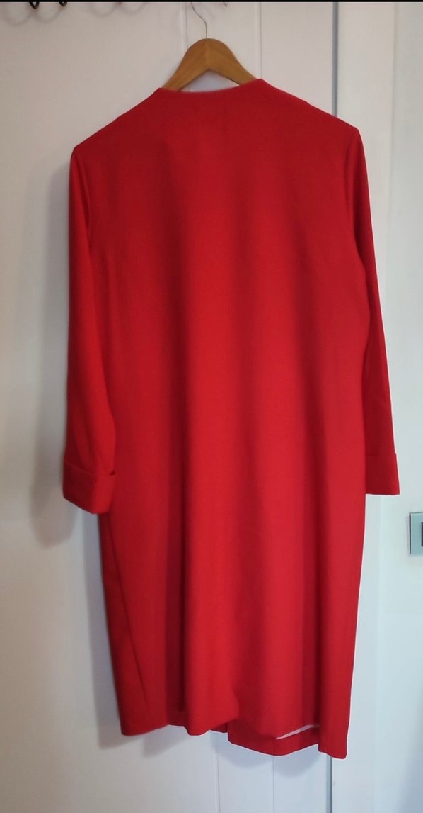 Kadın Kırmızı Düğmeli Uzun - Görsel 2