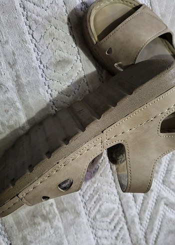 Bej Dolgu Topuklu Tokalı Kadın Sandalet - Görsel 2