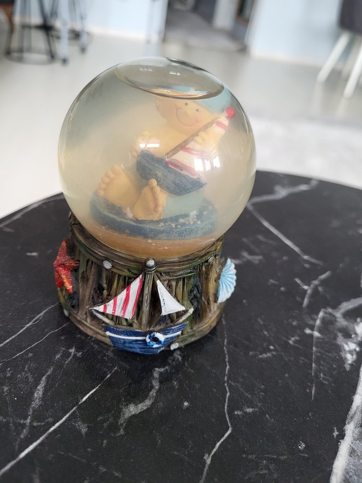 Ikı adet Çok Renkli Deniz Temalı Kar Küresi Figürin - Görsel 3