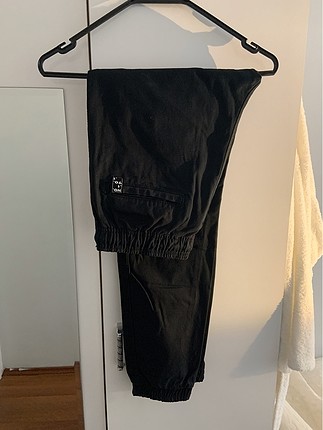 Bershka jogger erkek pantolonu