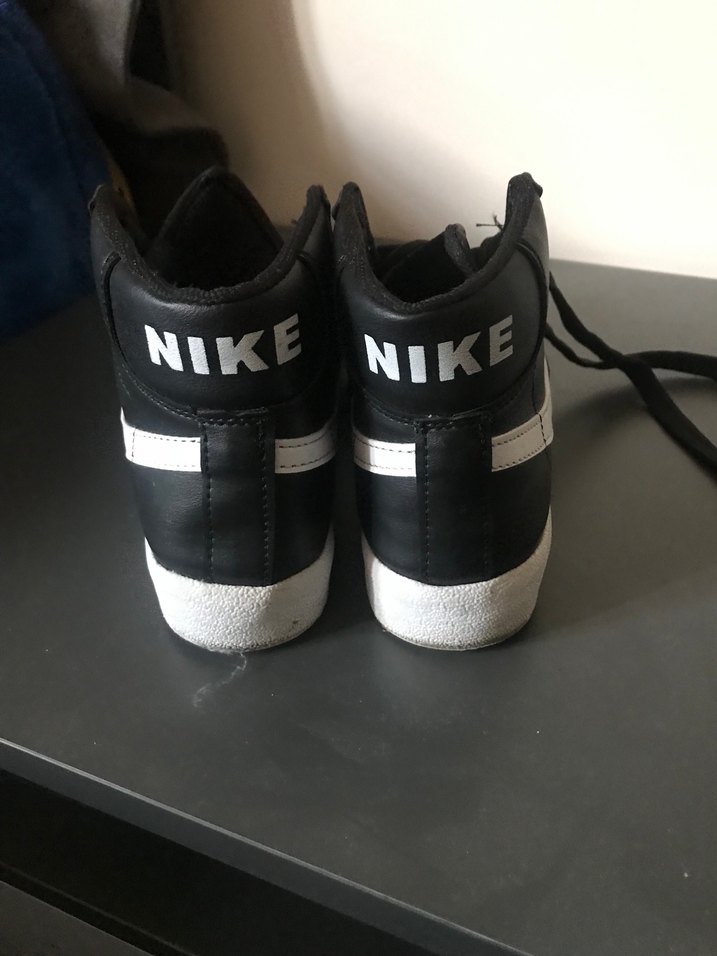 Siyah Beyaz  Nike Spor Ayakkabı - Görsel 4