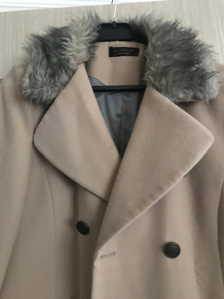 Kürklü Bej Kadın Midi Kaban - Görsel 2