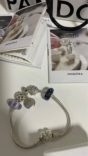 Beden lacivert Renk Sallantılı Pandora Charm Sertifikalı????????