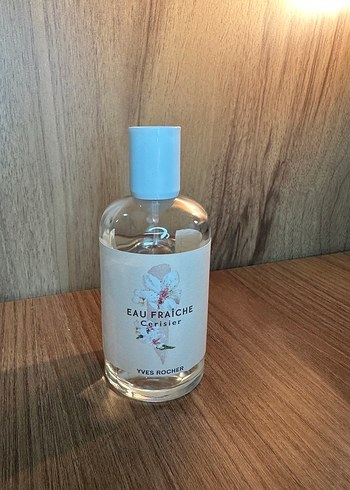 Yves Rocher Eau Fraiche Cherisier Kadın Parfümü