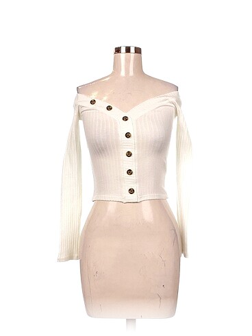 H&M Bluz %70 İndirimli.