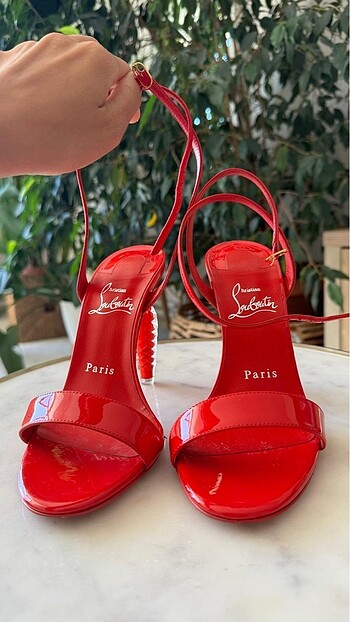 christian louboutin topuklu