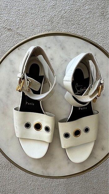 38 Beden christian louboutin terlik