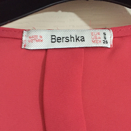 s Beden Bershka gömlek