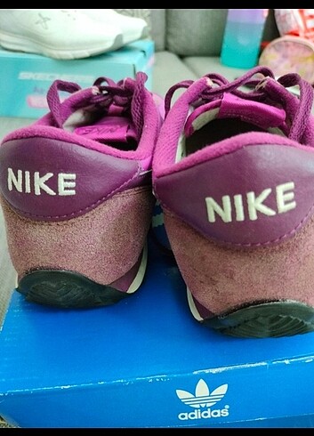 37 Beden Nike spor ayakkabı 
