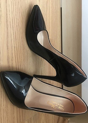 Diğer Siyah stiletto