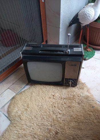 Gri Retro Televizyon mini dekor olarak kullanılabilir - Görsel 2