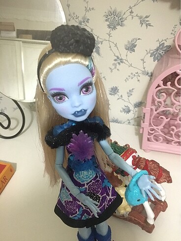 Monster high